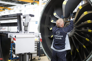Lufthansa Technik Technician 