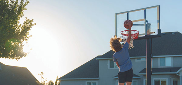 lifetime-basketball-hoop-600x280